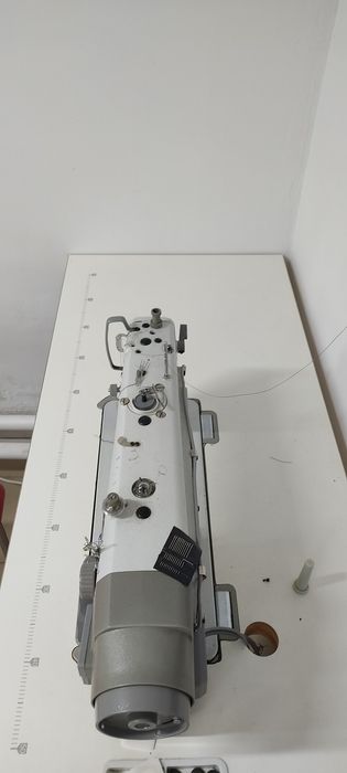 Швейная машинка продам