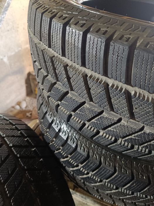 Зимние шины 4 шт