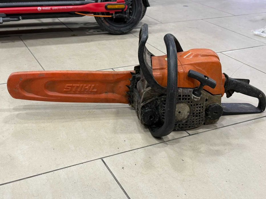 Бензинова резачка Stihl MS 180-C