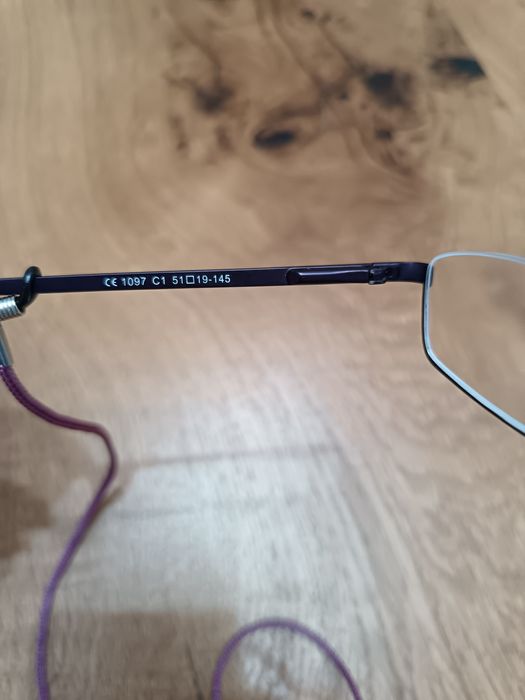 Дамски диоптрични очила