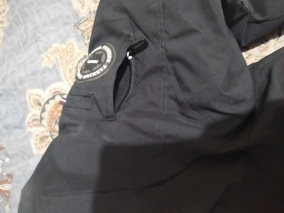 Продам куртку зимнюю 68 размер