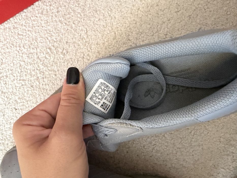 Лимитирана колекция Yeezy x Adidas Powerphase Calabasas , размер 39