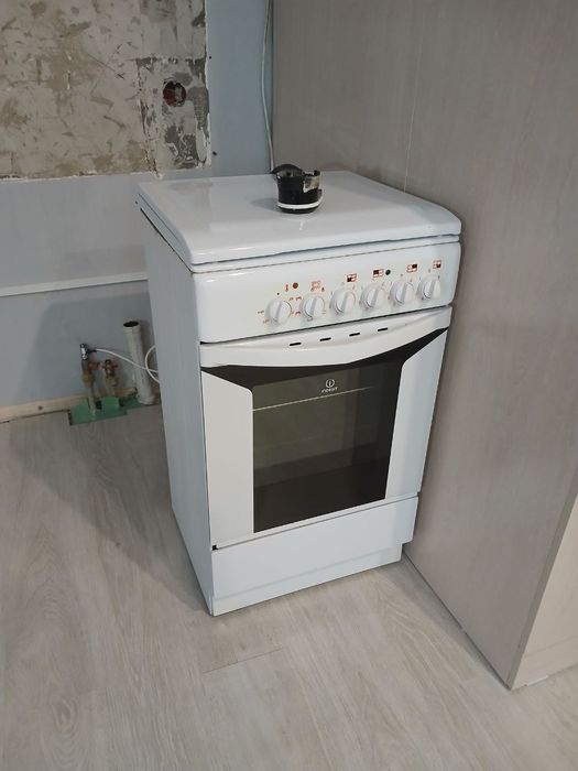 Плита электрическая Indesit