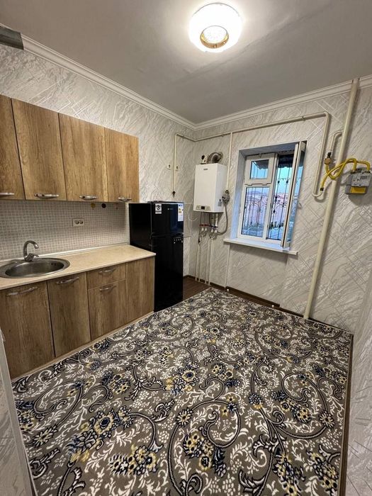 Sergeli 5 a uy sotiladi