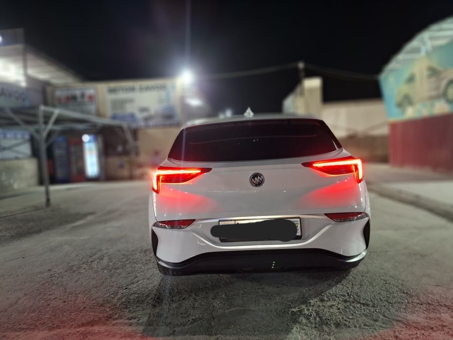 Buick Velite6 yangi bir qul minilgan kraska toza  4 ta balon yangi