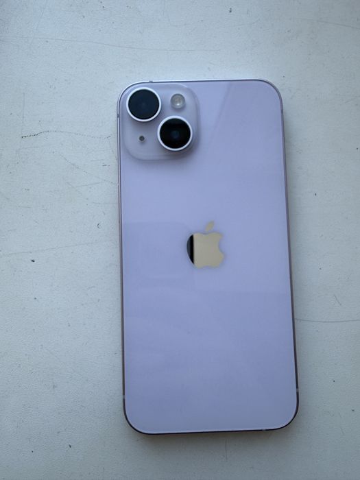IPhone 14 в хорошем состоянии