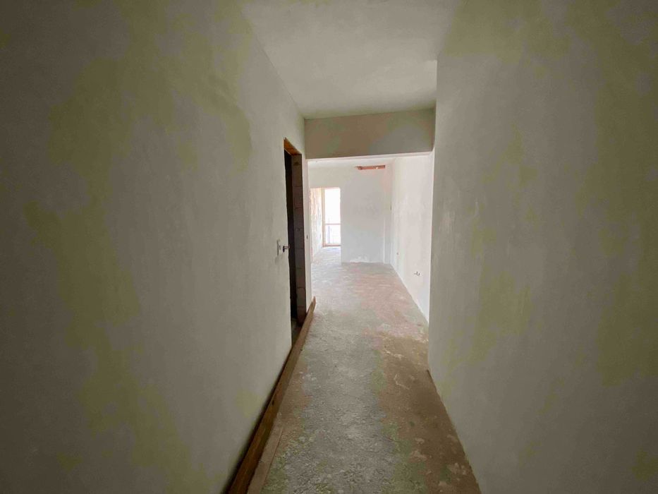 Продава се Многостаен апартамент в Разлог - 85 кв.м за 748 €/кв.м - Снимка #1