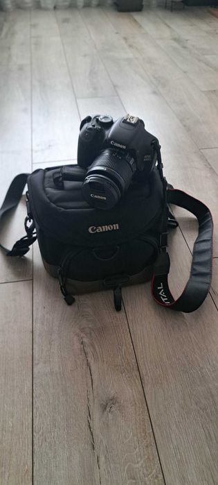 Фотоапарат CANON EOS 600D