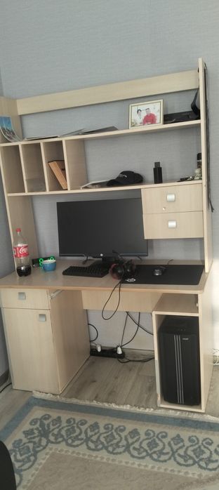 Продам компьютерный стол 20к