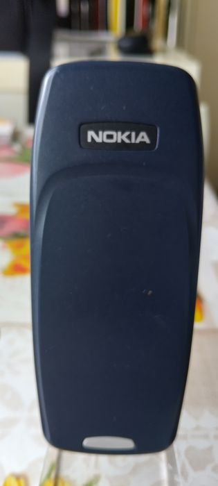 Нокия 3310 с чисто нова батерия и зарядно.