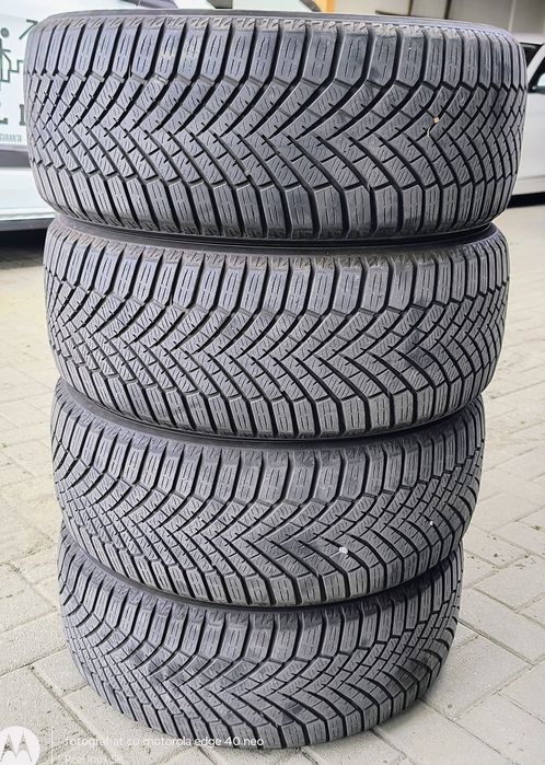 Anvelope Iarna Yokahoma BlueArth 215/50/R17