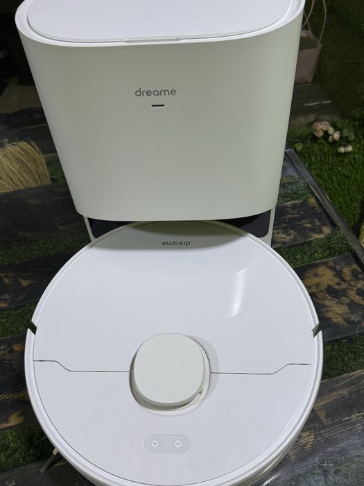 Робот пылесос DreameBot D9 plus