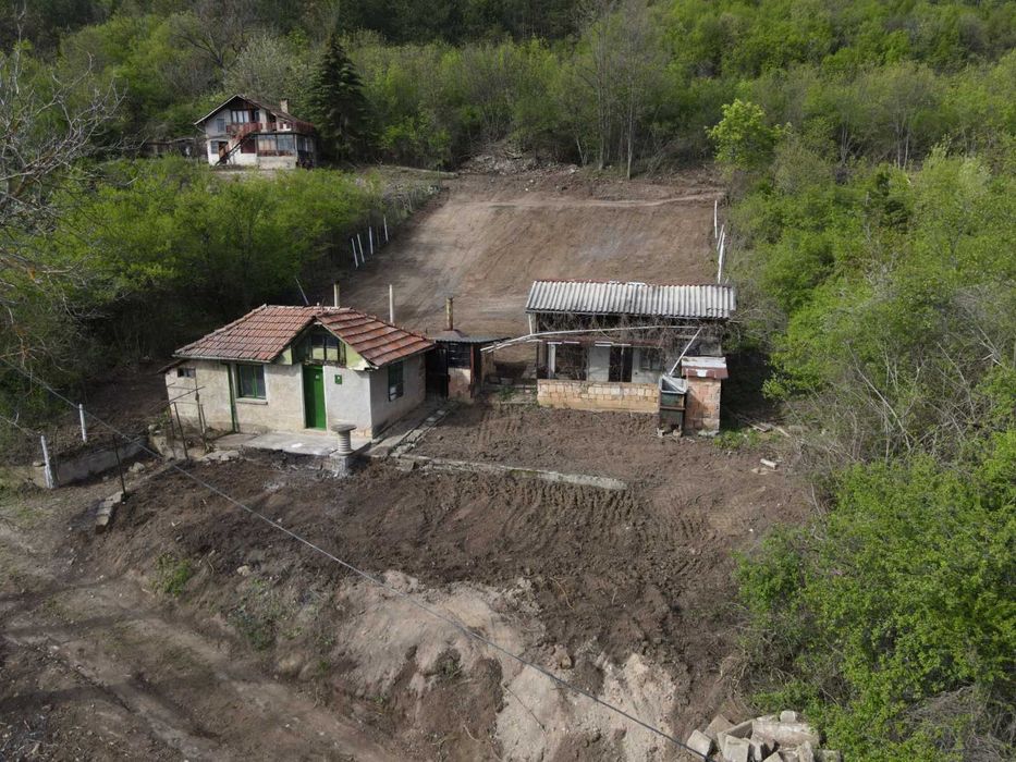 Продава се Парцел в Севлиево - 1001 кв.м за 10 €/кв.м - Снимка #1