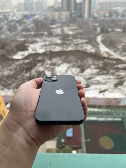 Iphone 13 и Apple Watch 8 series 45mm