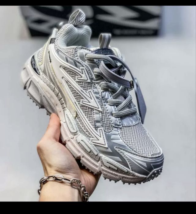 Off-White Be Right Back Mesh