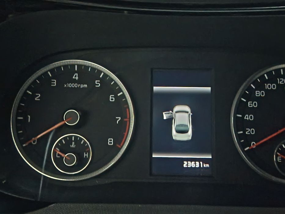 Kia K5 kam yurgan idealniy