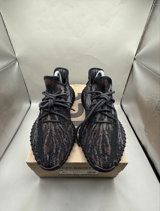 Yeezy 350 v2 Mx Rock, Marimi 41-42