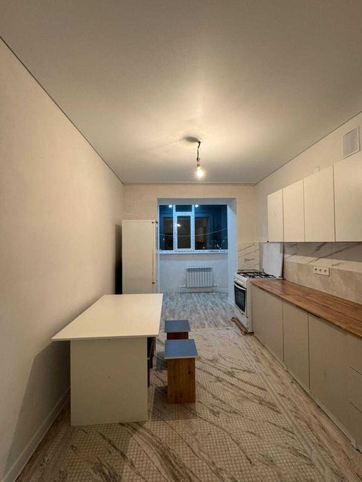 ПРОДАМ СРОЧНО  Батыс квартиру