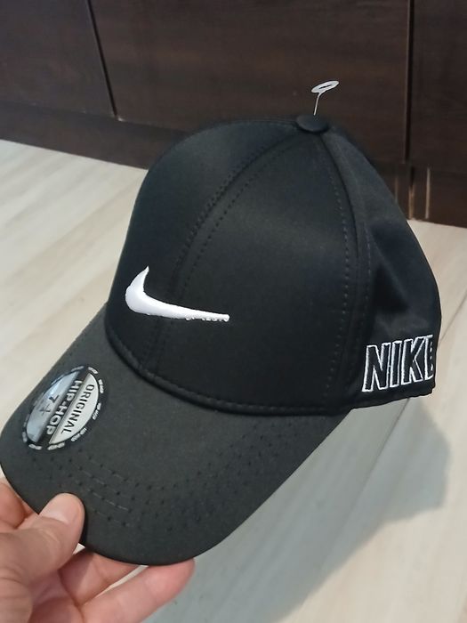 Луксозни шапки Евтино