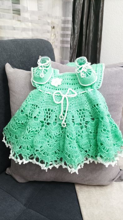 Ръчно изработена Бебешка рокля