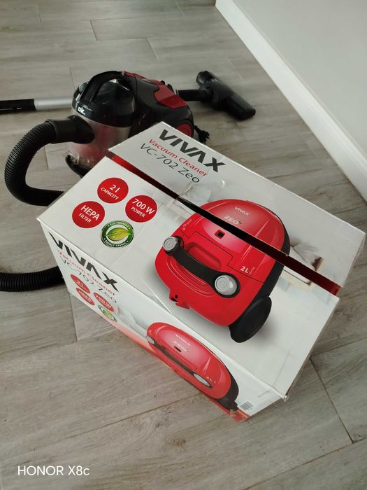 2 Aspiratoare Haley și Vivax