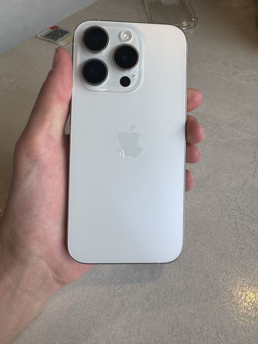 Iphone 15 pro 128 ideal 80 yomkost