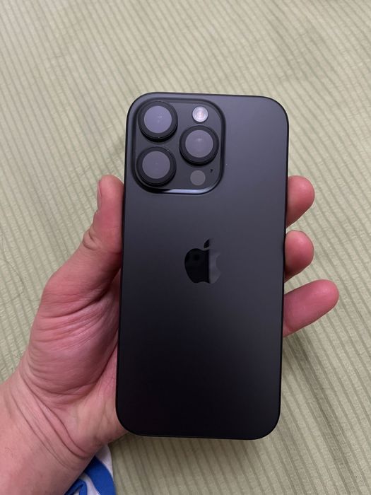 продам айфон 16 про