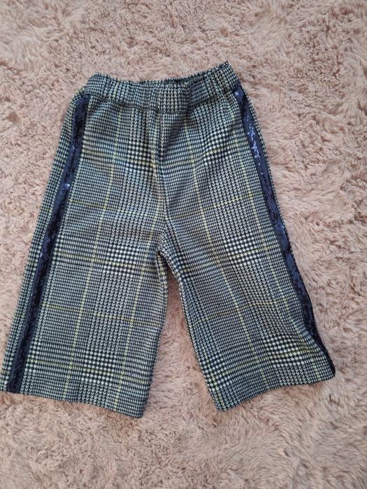 Pantaloni primigi 3 ani