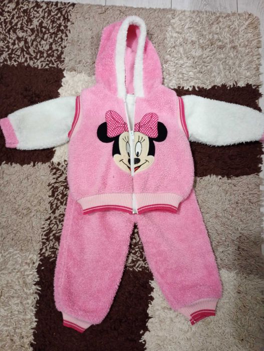 Combinezoane de iarna fetițe noi cu etichete.