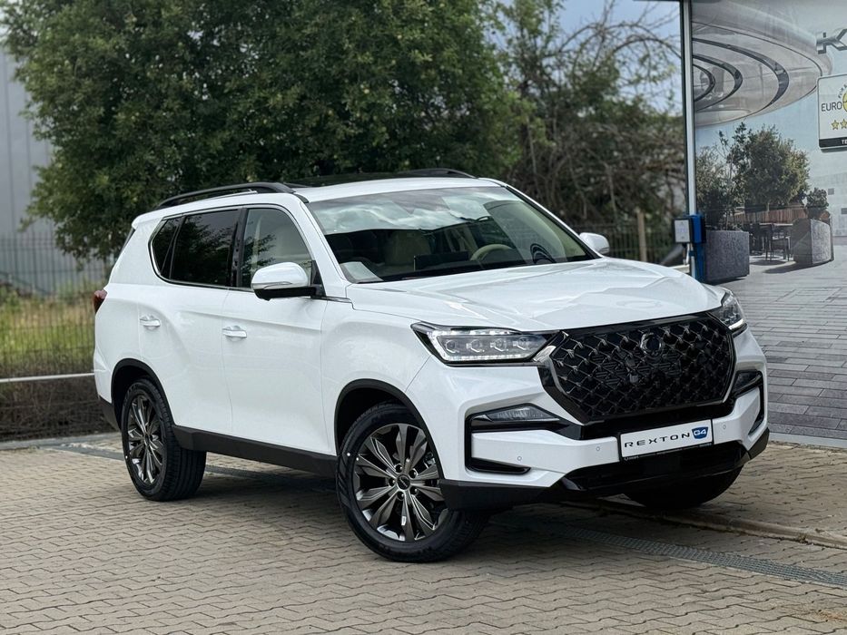 KGM REXTON MY26 REXTON G4 Y470 2.2E-XDI 202HP 4WD A8 - Black Edition - 7L-Trapa
