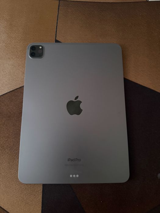 Vand Ipad 11 pro