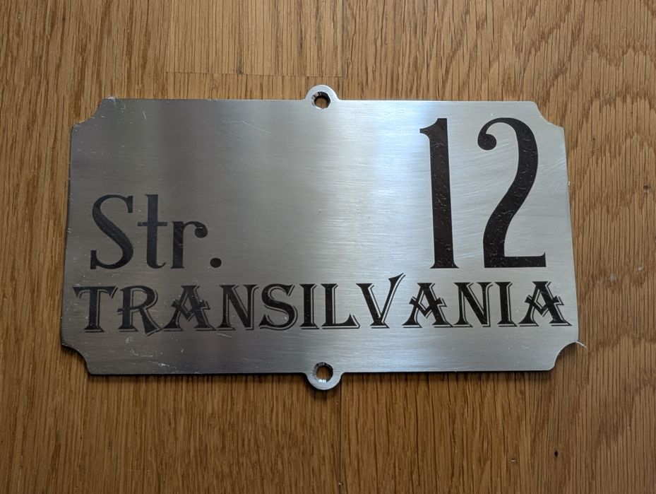 Gravură laser pe metal