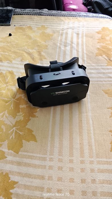 Продам очки виртуальной реальности VR (шлем)