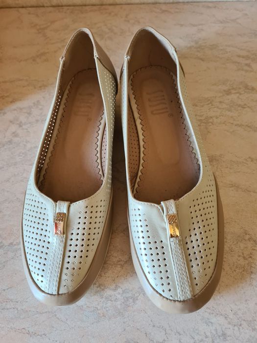 Сабо-кроксы и туфли размер 41