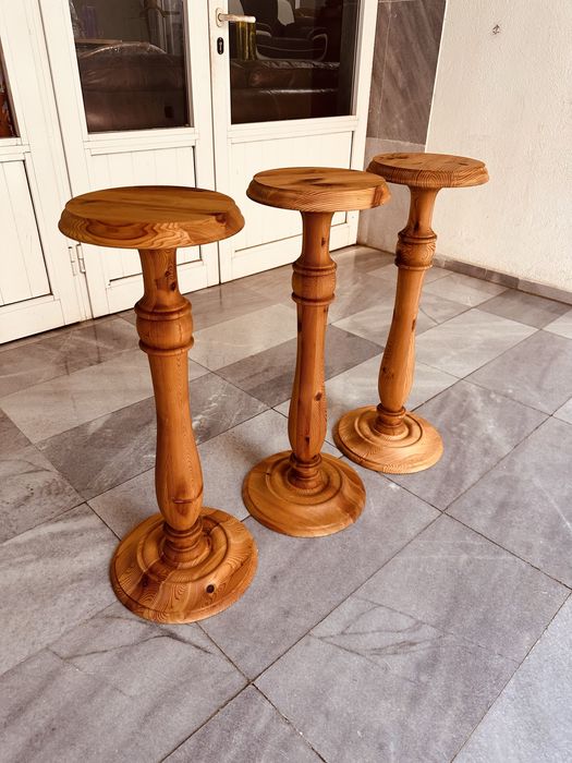 Комплект 3 масивни дървени поставки / pedestal tables / rustic pine
