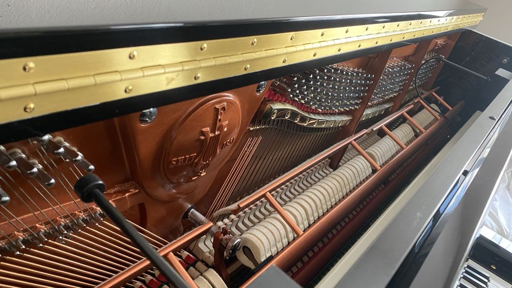 Pianina Feurich Concert Mod. 133