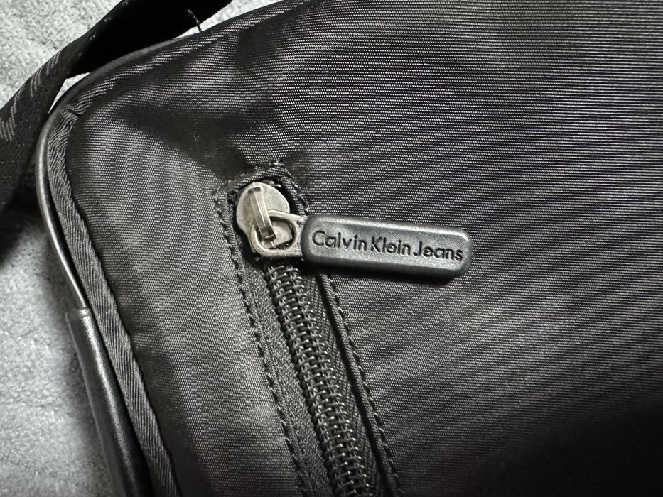 Сумка на плечо Ck