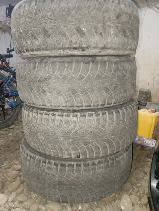 Зимняя покрышка Triangle