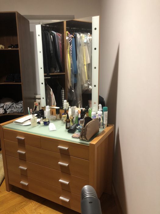 Туалетный столик