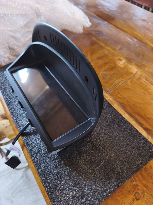 Vînd navigație  android BMW e90 ,e91 ,E60 , E65.