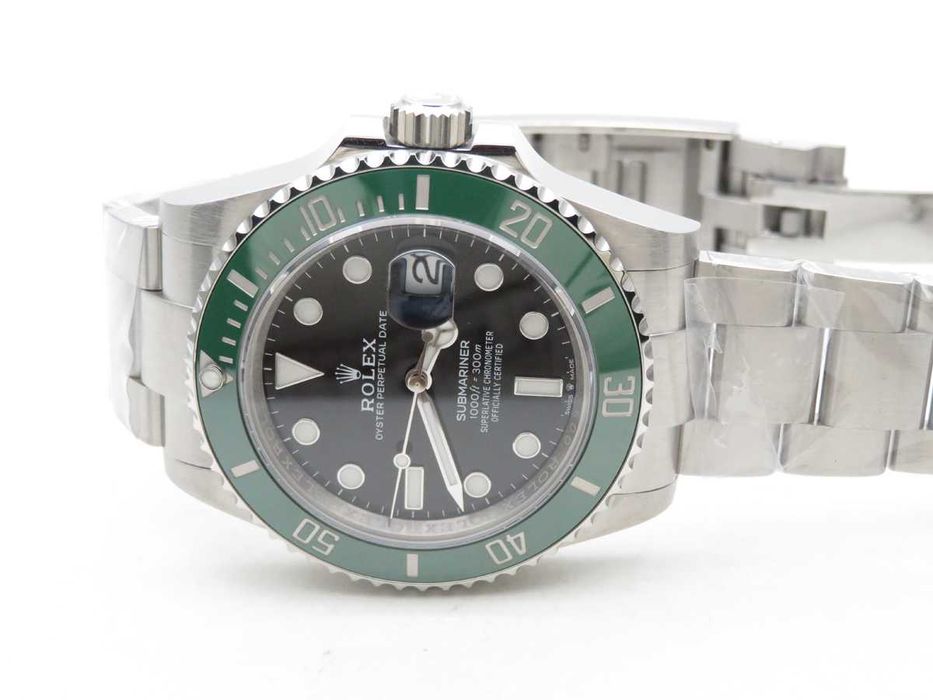 Rolex Submariner 126610LV "Starbucks" 41mm – Зелен керамичен безел – Черен циферблат – реални снимки