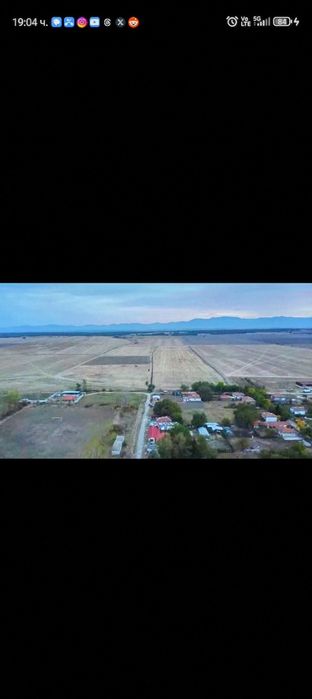 8 декара обработваема земя с ток и вода