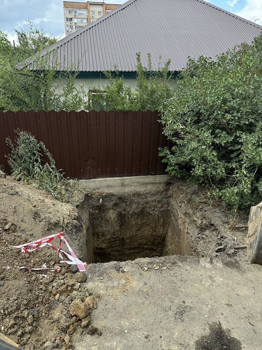 Услуги экскаватора погрузчика (петушок)