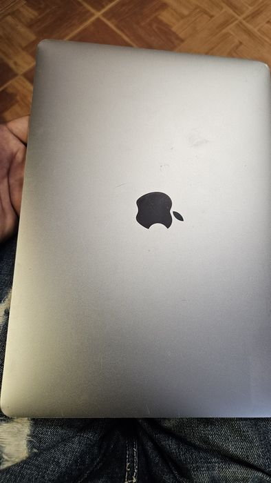 2 x  Laptop Apple a1708  cu displayul  defect