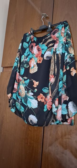 Флорална туника и панталон