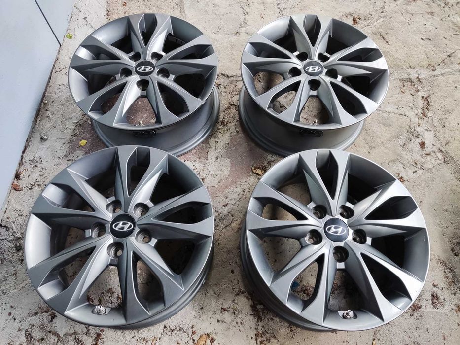 Hyundai 16 цoла 5х114,3 лeти джaнти за Хюндай 5x114,3 .