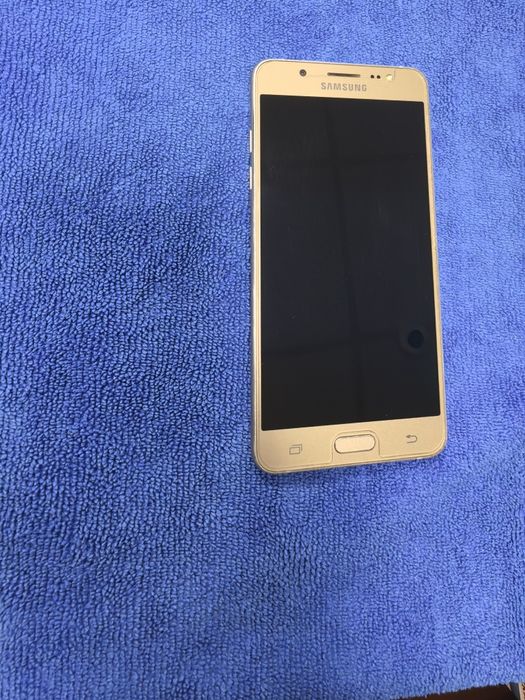 Samsung Galaxy j5