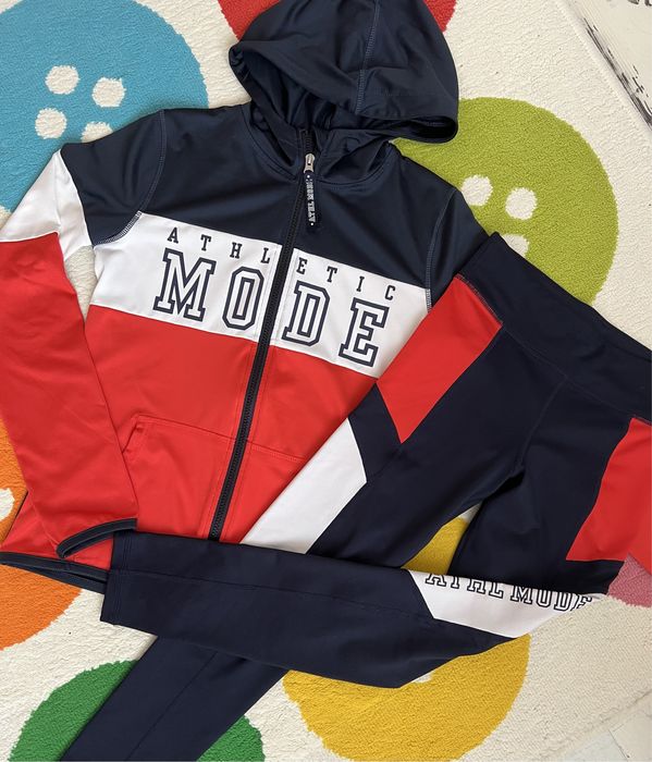 H&М спортен екип 3 части 8-10г.