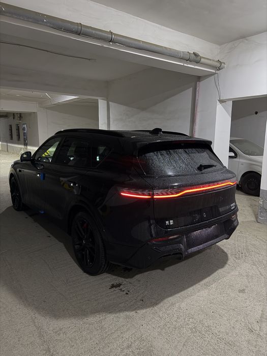 Voyah Free 2026 — 3