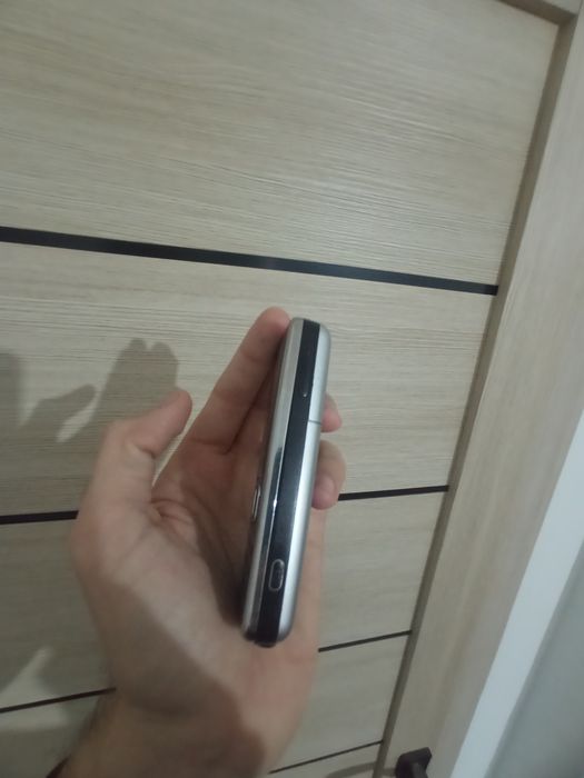 Nokia 6275i Cricket Original.